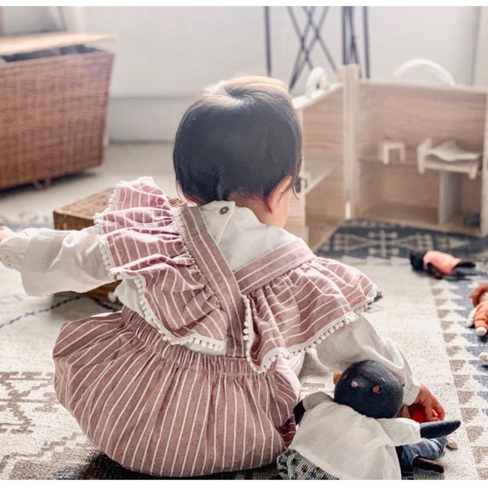 Baby striped ruffled bubble apron romper 6-9 month - Picture 3 of 9